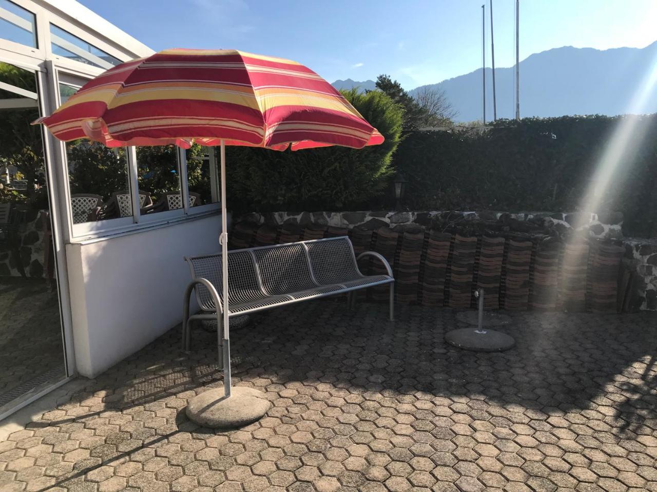 Hotel Bz Sunnahof Obersaxen Esterno foto