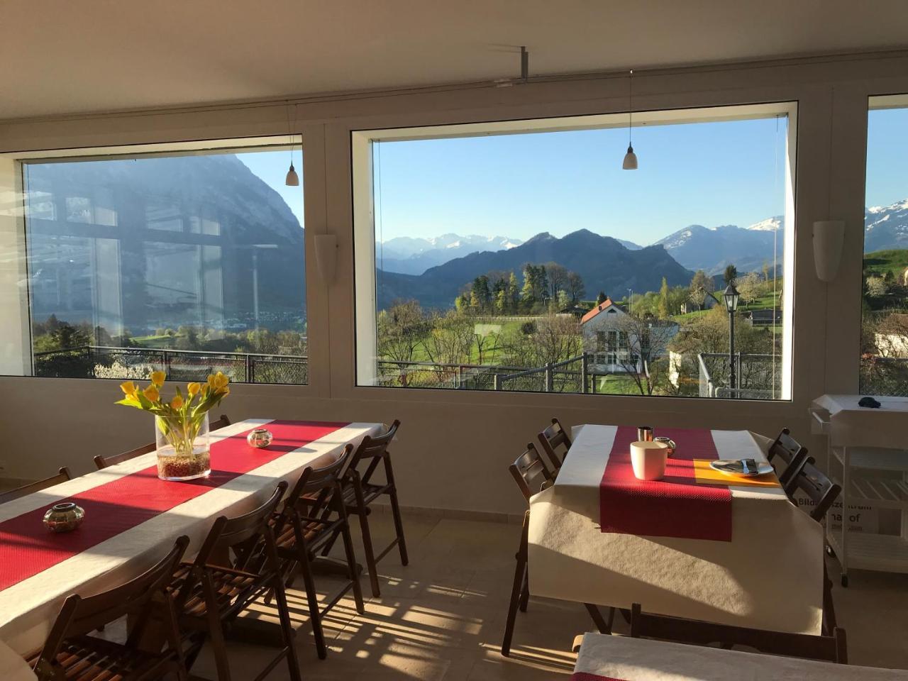 Hotel Bz Sunnahof Obersaxen Esterno foto